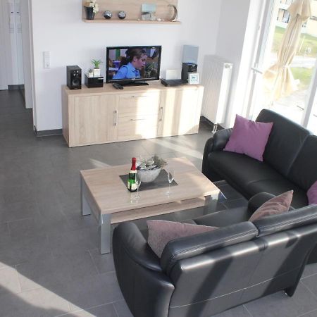 Leuchtturm 10 Apartment โกรสเซนโบรเดอ ภายนอก รูปภาพ