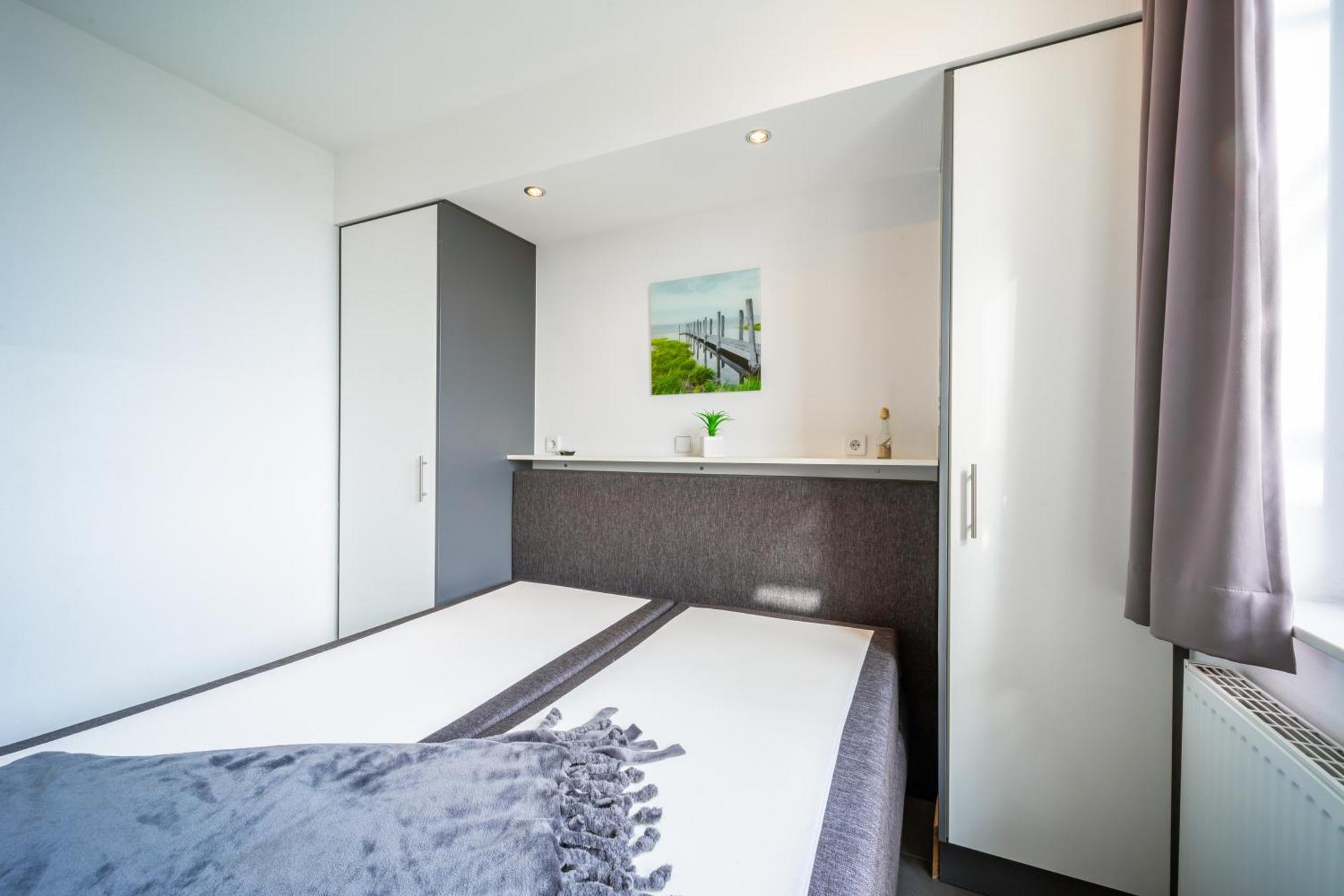 Leuchtturm 10 Apartment โกรสเซนโบรเดอ ภายนอก รูปภาพ
